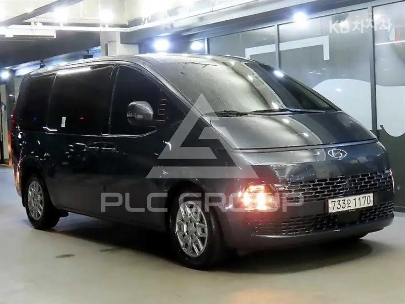 2023 Hyundai Staria