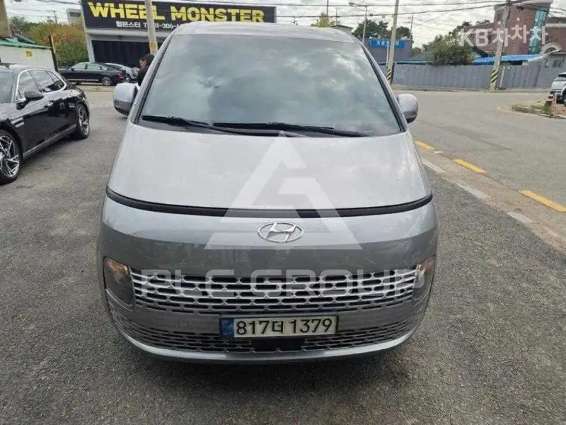 2023 Hyundai Staria