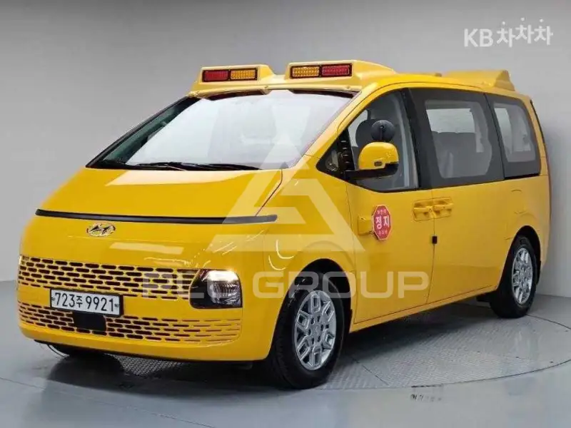 2023 Hyundai Staria