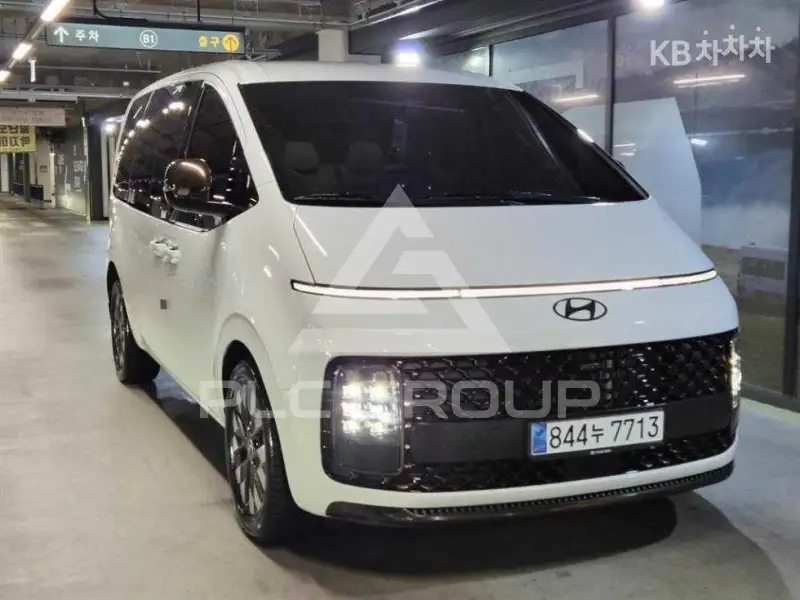 2023 Hyundai Staria