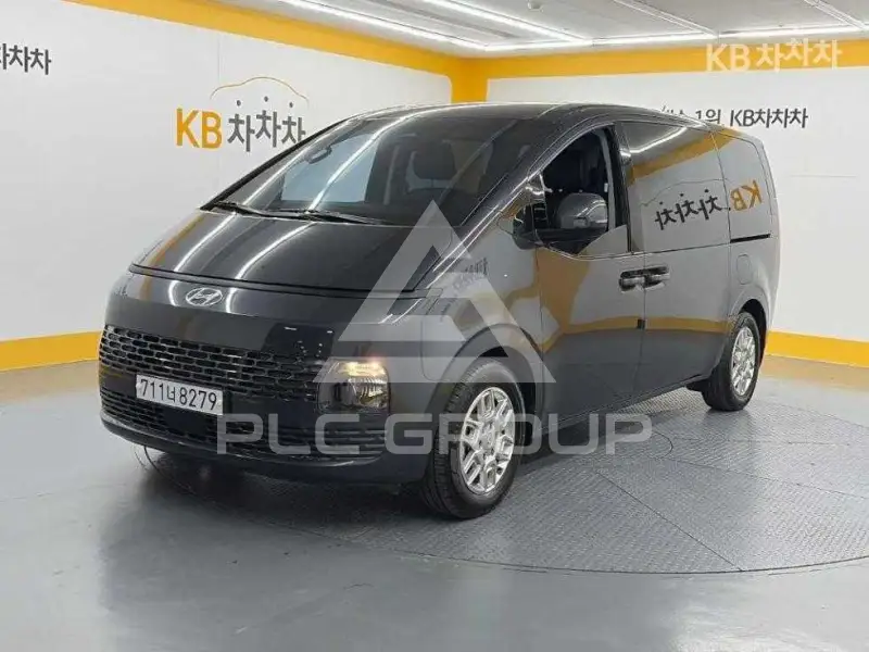 2023 Hyundai Staria