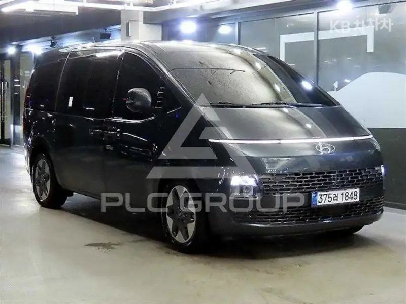 2023 Hyundai Staria