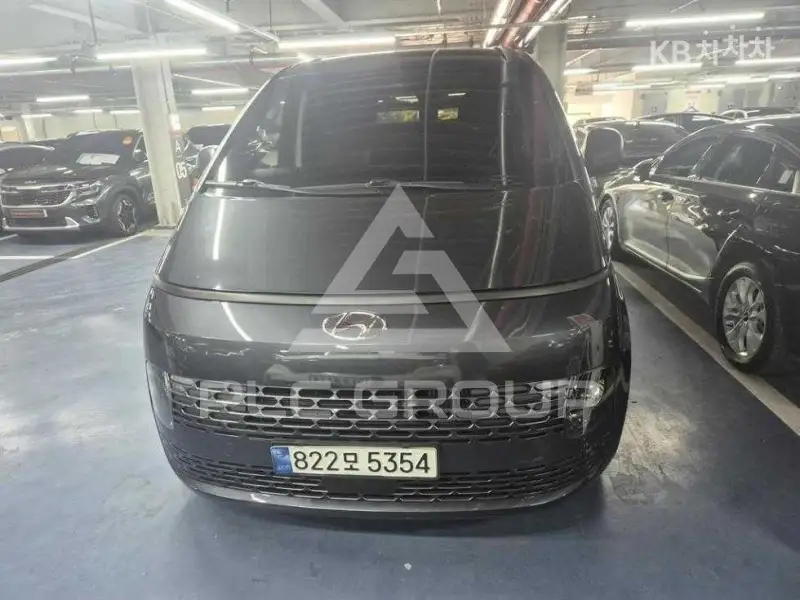 2023 Hyundai Staria