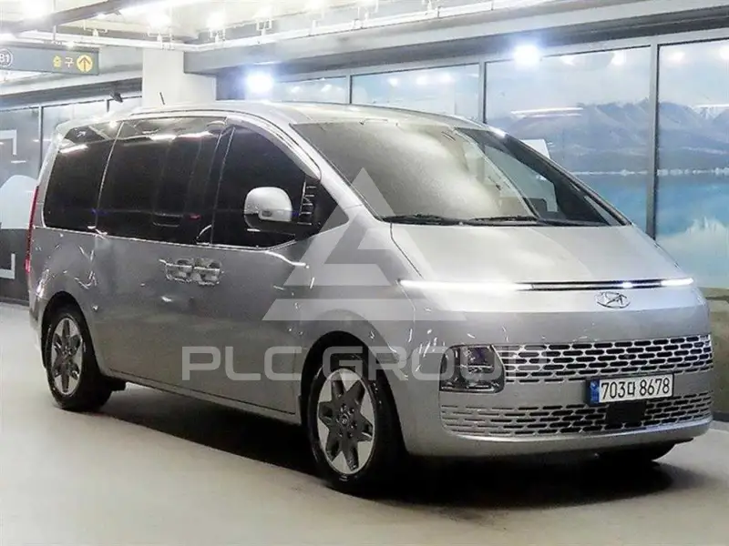 2023 Hyundai Staria