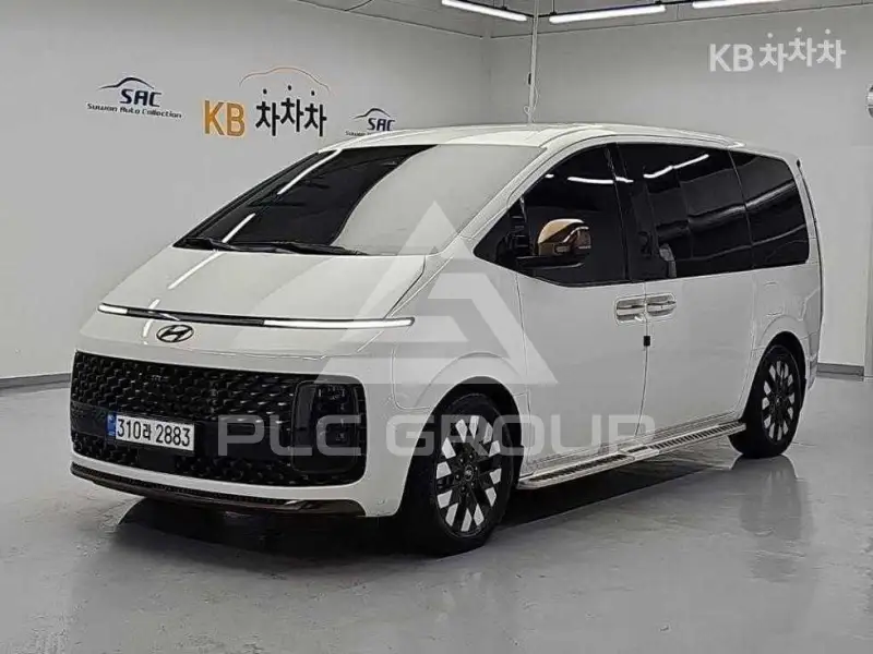 2023 Hyundai Staria
