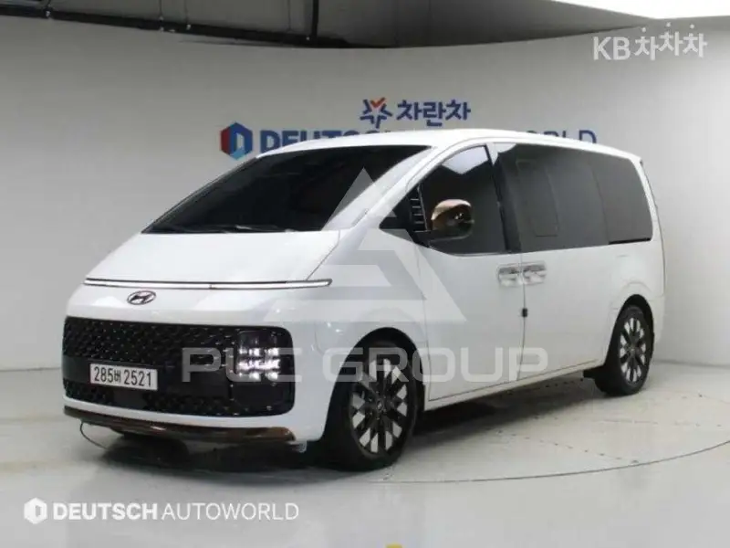 2023 Hyundai Staria