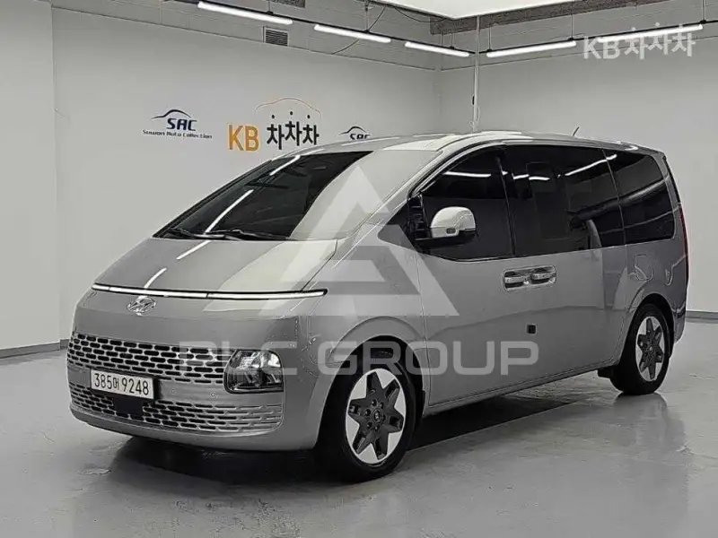 2023 Hyundai Staria
