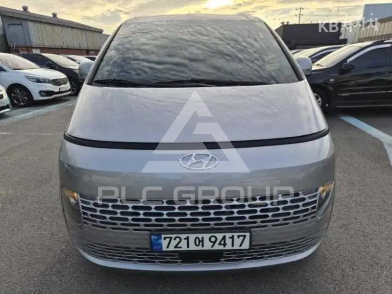 2023 Hyundai Staria