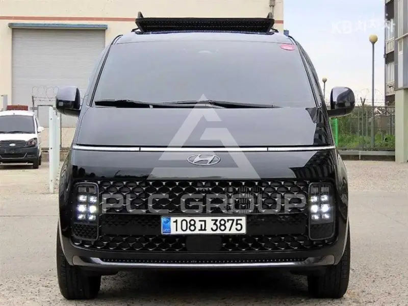 2023 Hyundai Staria