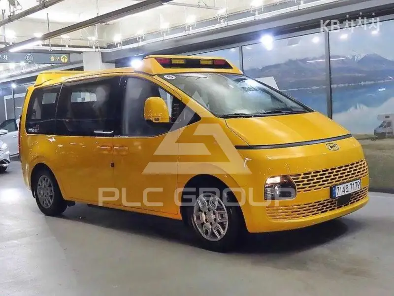 2023 Hyundai Staria