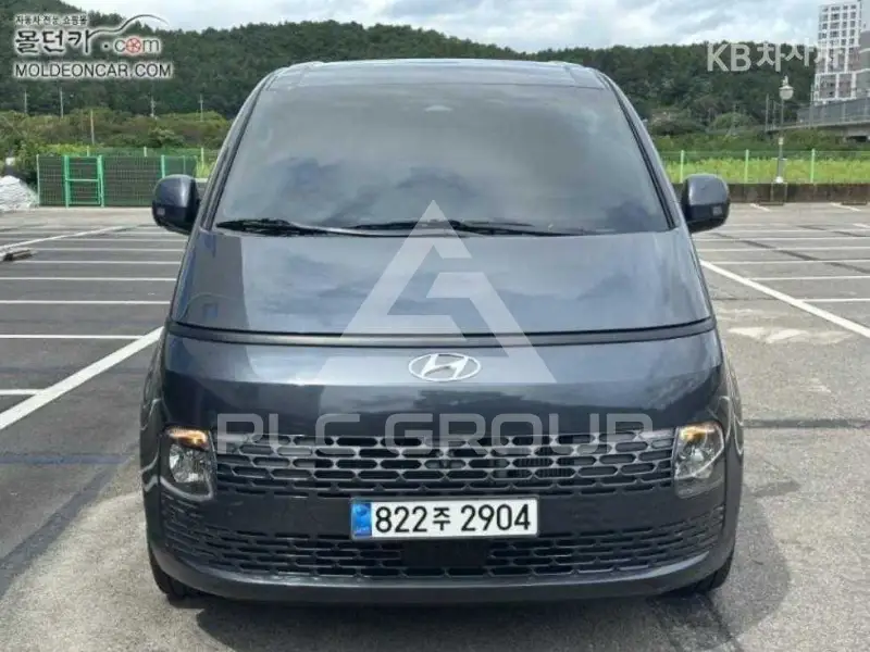 2023 Hyundai Staria