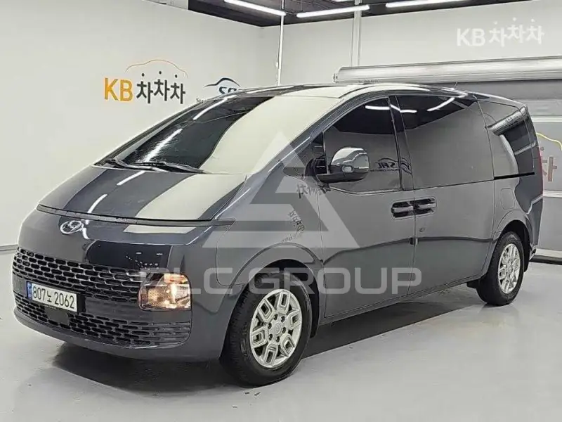 2023 Hyundai Staria