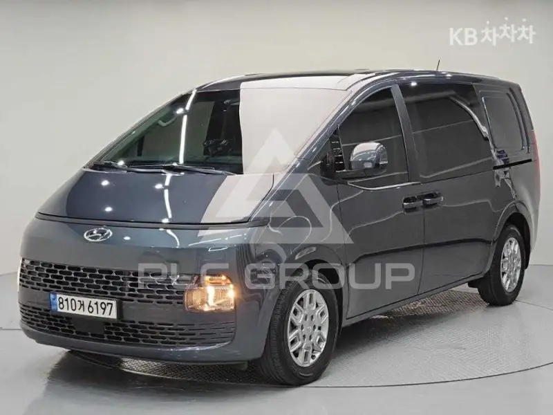 2023 Hyundai Staria