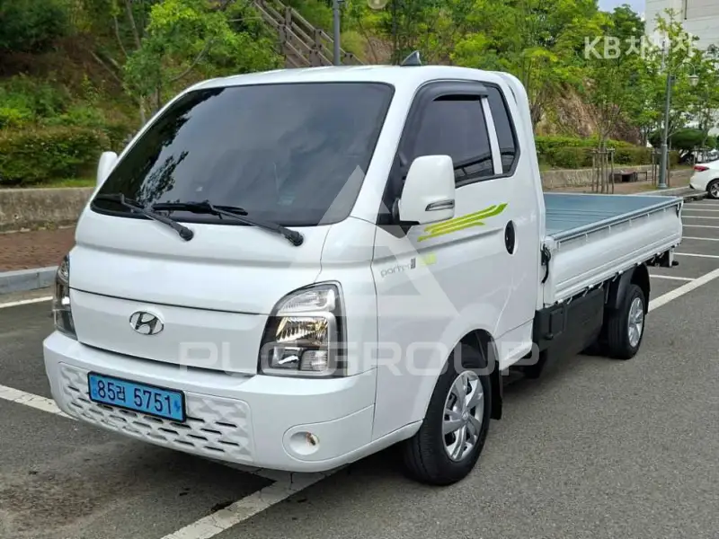 2023 Hyundai Porter