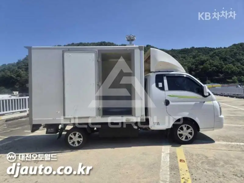 2023 Hyundai Porter