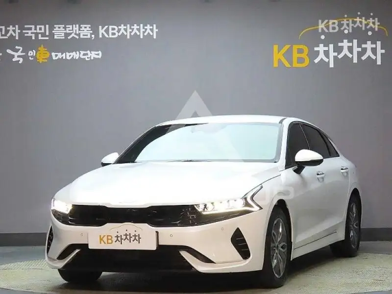 2023 KIA K5