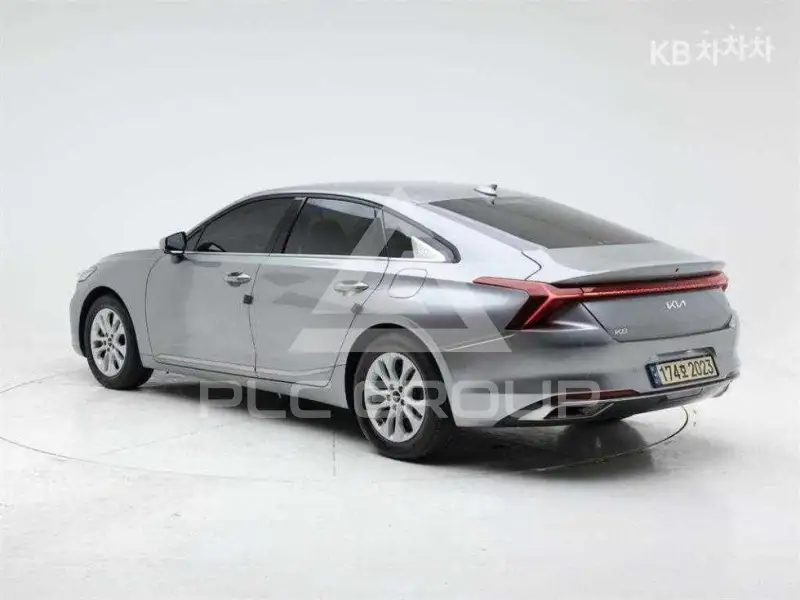 2023 KIA K8