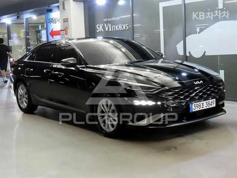 2023 KIA K8