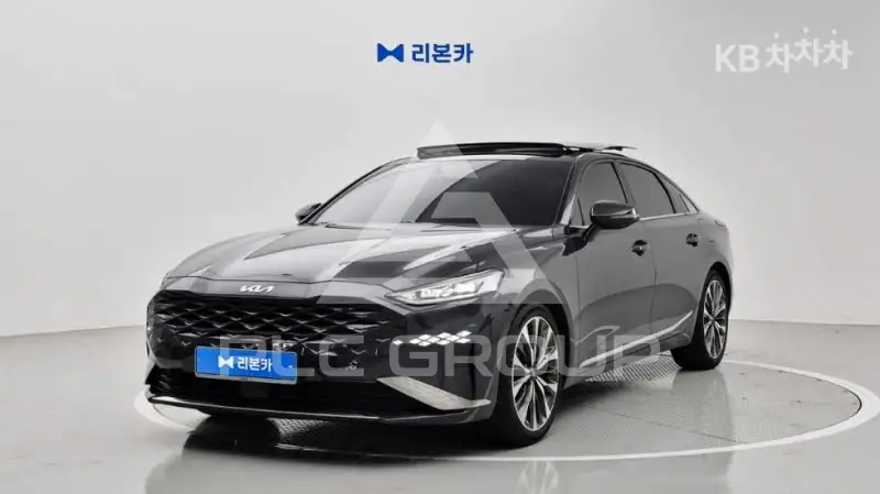 2023 KIA K8