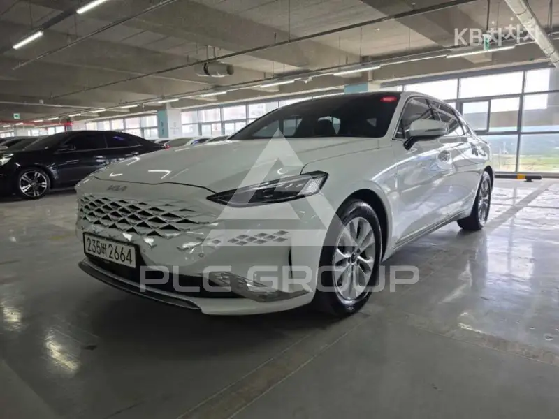 2023 KIA K8