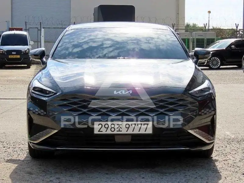 2023 KIA K8