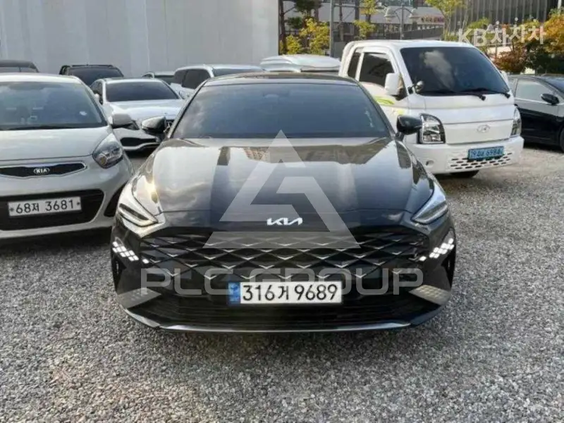 2023 KIA K8