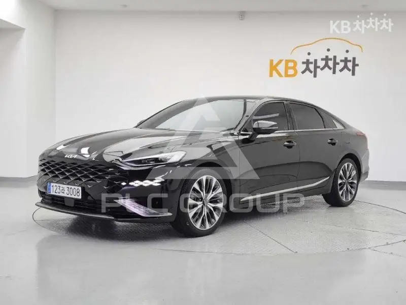 2023 KIA K8