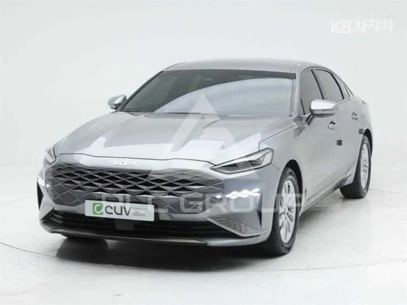 2023 KIA K8