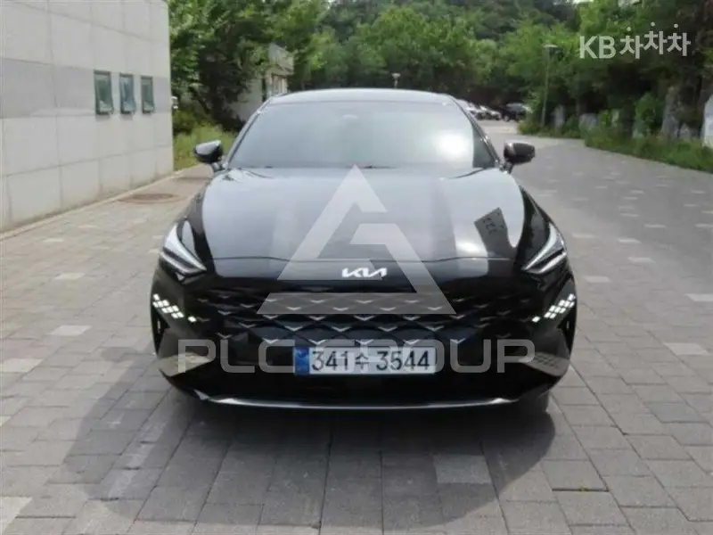 2023 KIA K8