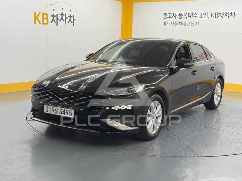 2023 KIA K8