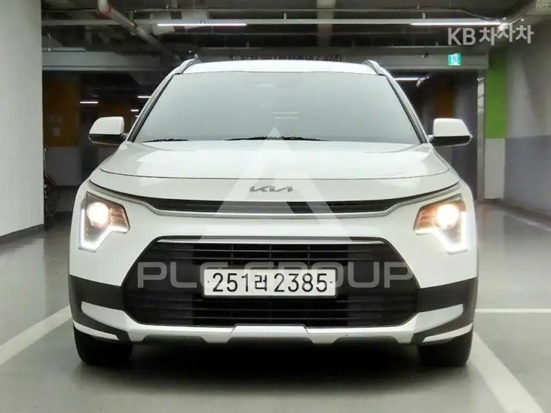 2023 KIA Niro