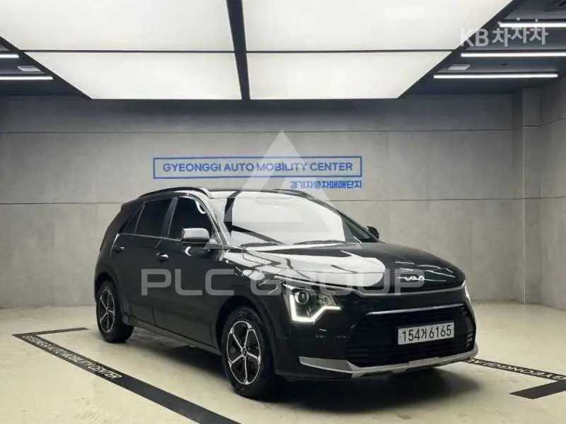 2023 KIA Niro