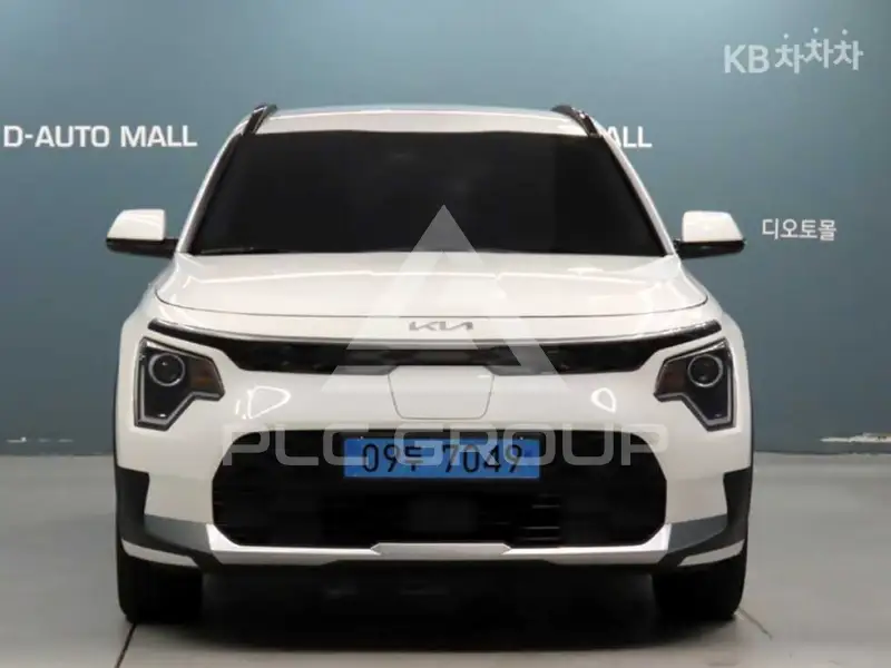 2023 KIA Niro