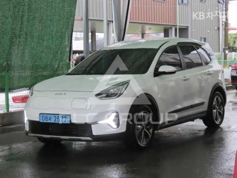 2023 KIA Niro
