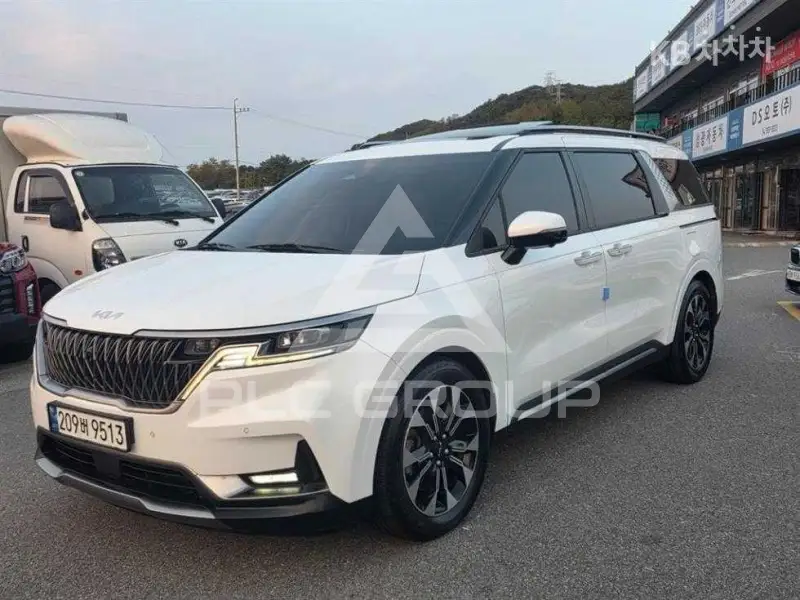 2023 KIA Carnival