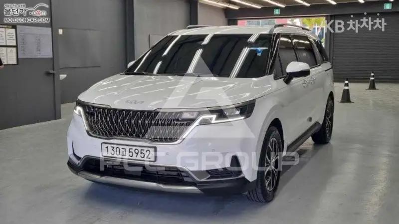 2023 KIA Carnival