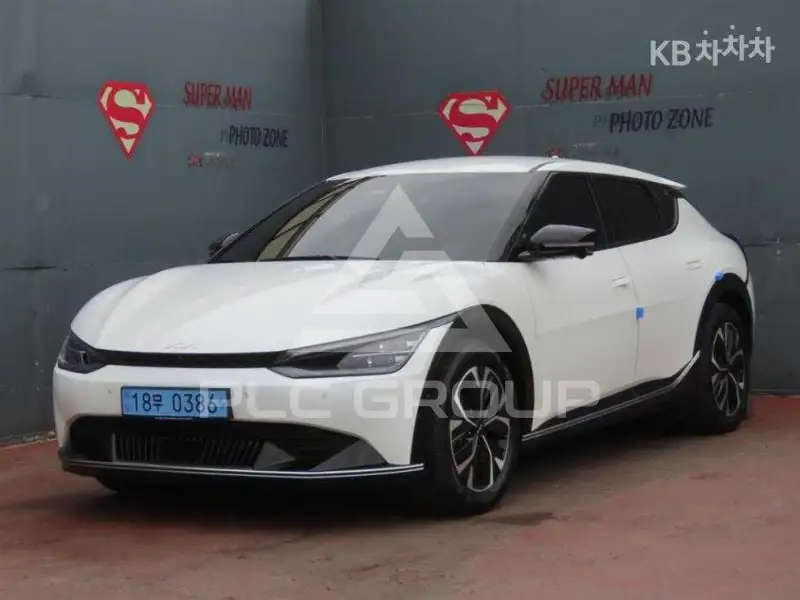 2023 KIA EV