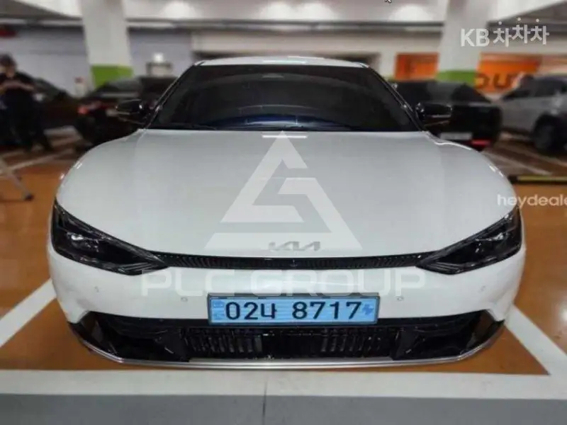 2023 KIA EV