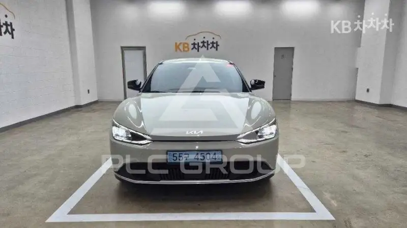 2023 KIA EV
