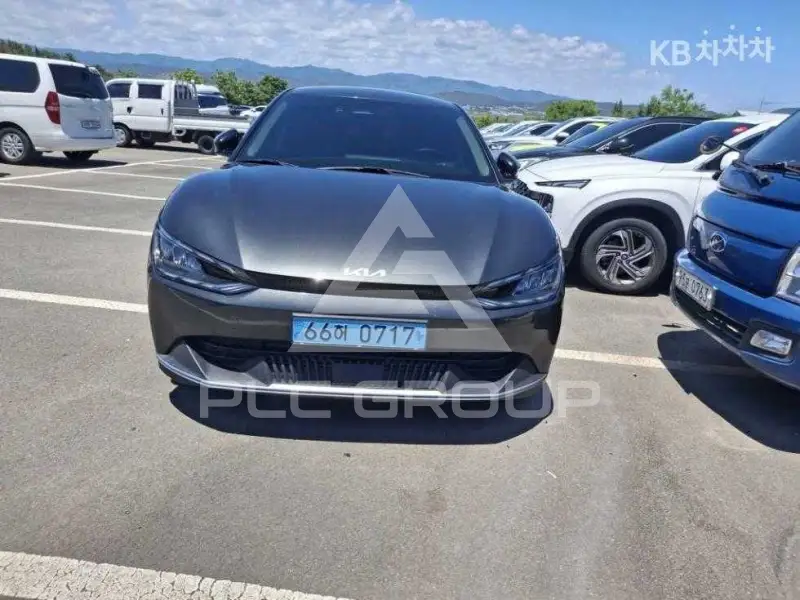 2023 KIA EV