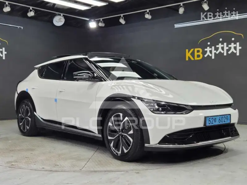 2023 KIA EV