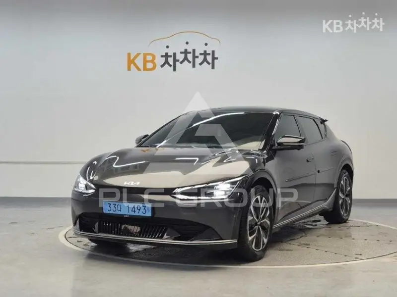 2023 KIA EV