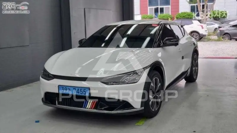 2023 KIA EV