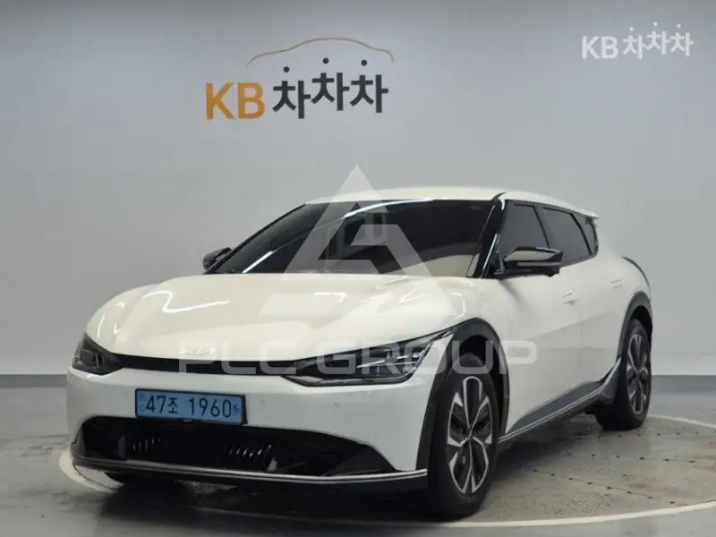 2023 KIA EV