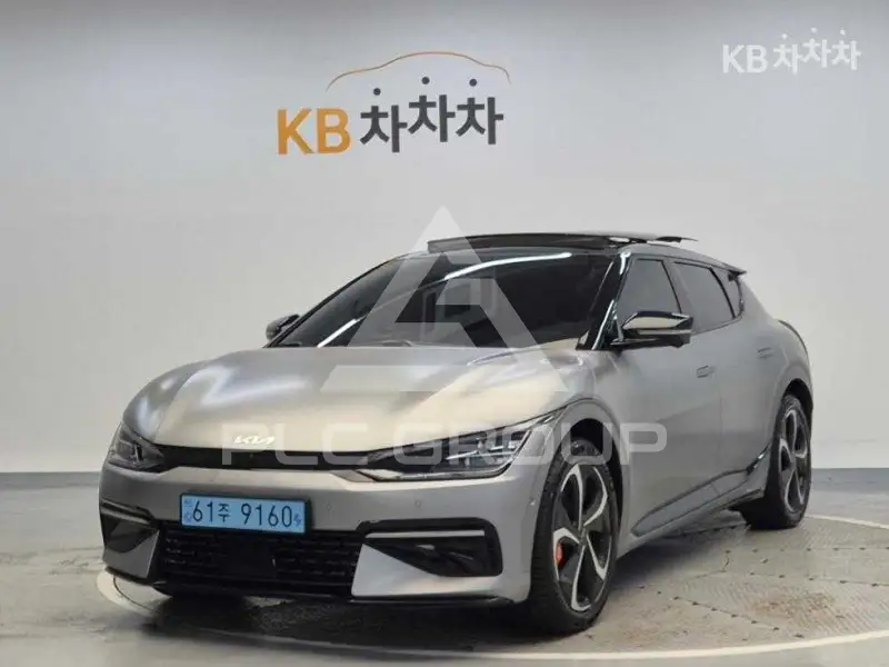 2023 KIA EV