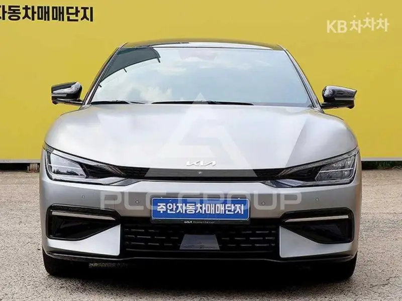 2023 KIA EV