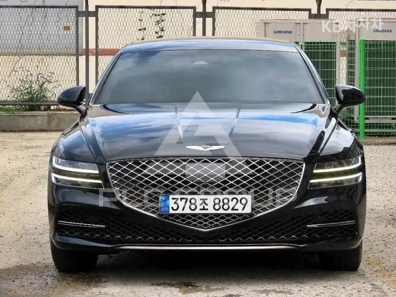 2023 Genesis G80