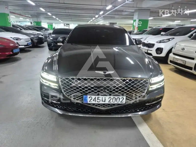 2023 Genesis G80
