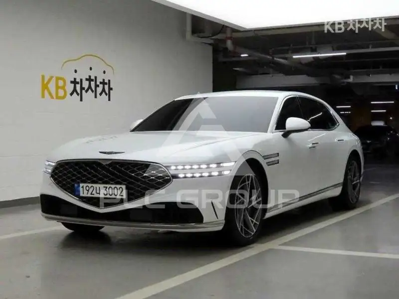2023 Genesis G90