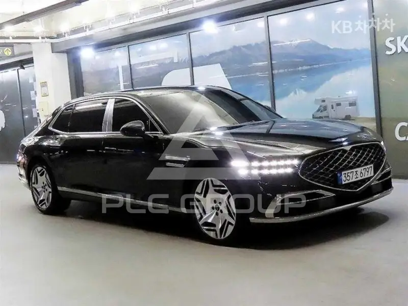 2023 Genesis G90